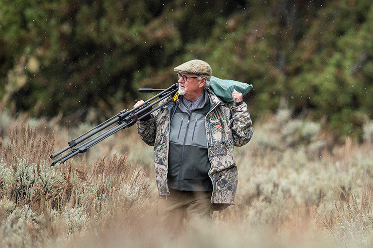 Life story of Thomas D. Mangelsen an American nature & wildlife photographer, and conservationist