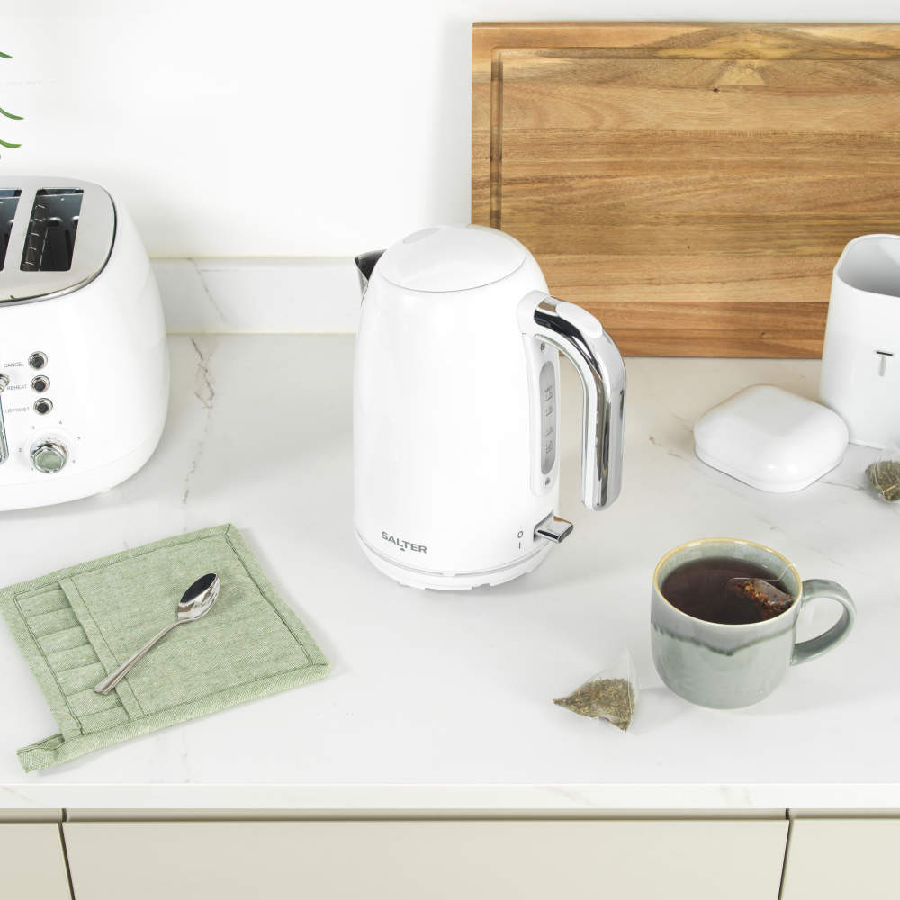 Shop Boston L Kettle Ice White Shimmer