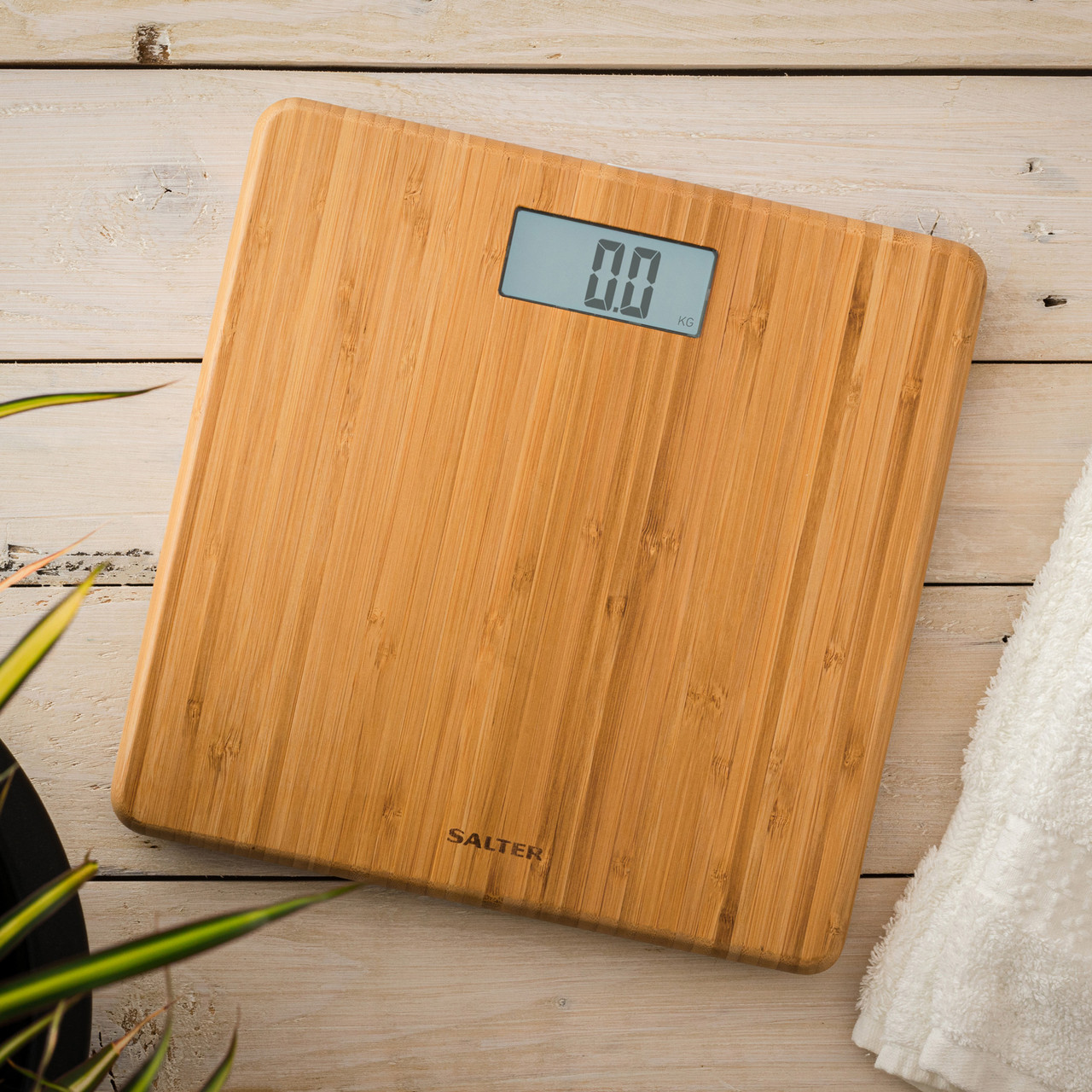 https://cdn11.bigcommerce.com/s-5vfc75n1yv/images/stencil/1280x1280/products/2174/30181/eco-fsc-bamboo-electronic-bathroom-scale-with-easy-to-read-backlit-display-150kg-capacity-salter-9294-wd3reu16-5054061479768__10217.1698134027.jpg?c=1