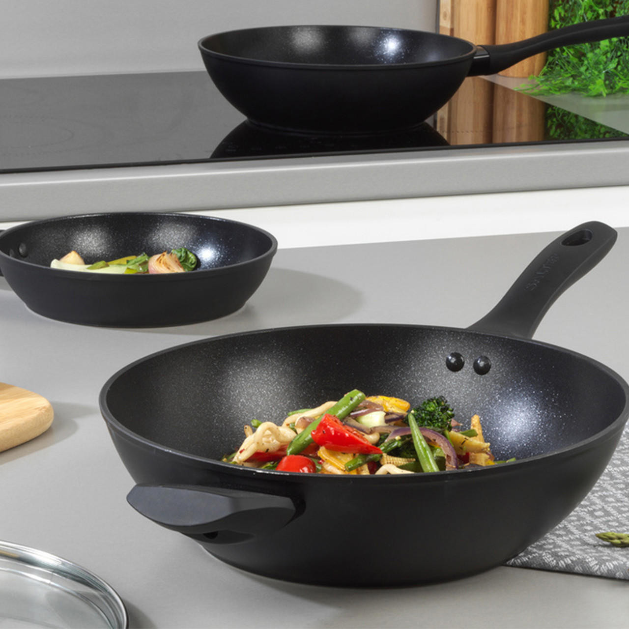 Technology Geo Salter Wok Shop Hex Lid Non-Stick | & Hi-Low