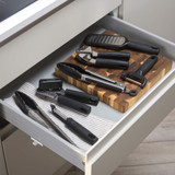 Expert Kitchen Tool Set – Grater - Garlic Press - Peeler & Can Opener