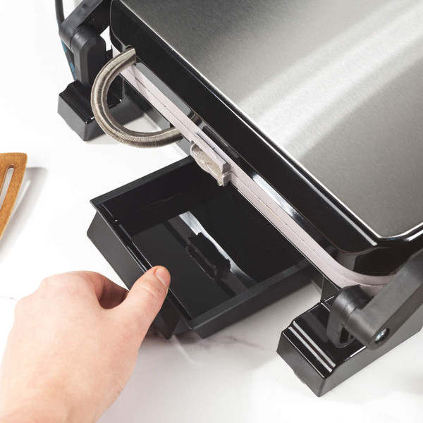 Open Salter black and silver contact grill with non-stick ridged plates, front dial and indicator lights