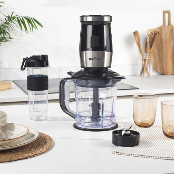 Salter blender set with blending jug, motor base, and sports bottle on white background