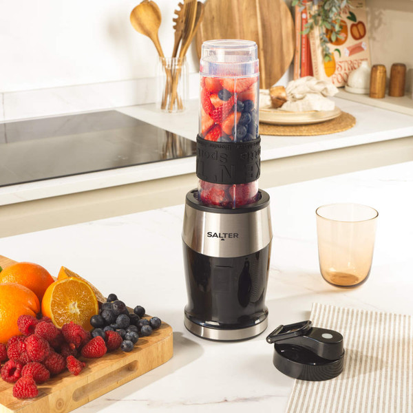 Salter blender set with blending jug, motor base, and sports bottle on white background