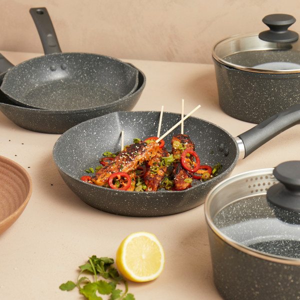 Easy Pour 28cm Frying Pan