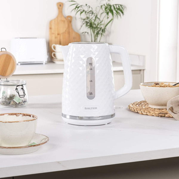 Glacier 1.7L Kettle - White - White - EK5574WHT - Salter - 5054061501803