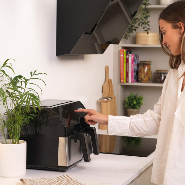 Dual Sector Air Fryer - 9L - Black - EK5729 - Salter - 5054061503357