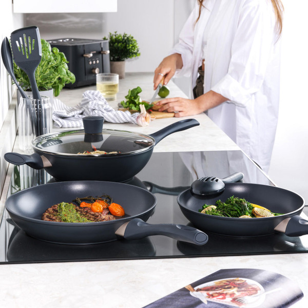 Marino Frying Pan Set – 24 & 28 cm Non-Stick Pans, Induction Compatible 