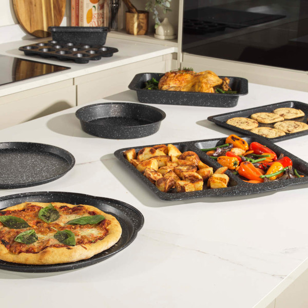 Megastone 36cm Pizza Pan - No - BW12807EU7 - Salter - 5054061551228