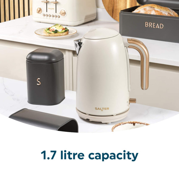 Cream Salter electric kettle, 1.7 litre capacity