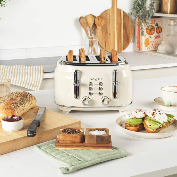 Cream electric kettle with chrome accents and Salter branding, front view