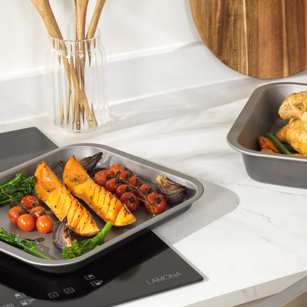 Essentials 31 cm Baking Tray