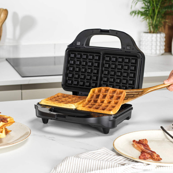 Kuro XL 4-in-1 Snack Maker - Black - EK6343MBLK - Salter - 5054061591682