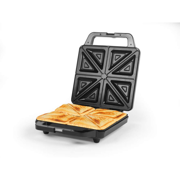 Salter 4-slice sandwich maker retail packaging showing product and key features