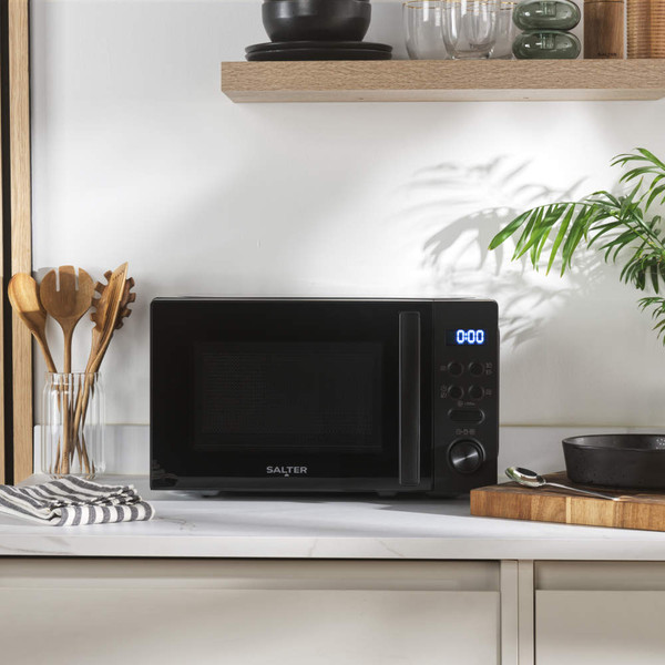 Black 20L digital microwave in box, Salter Kuro model, shown on retail packaging