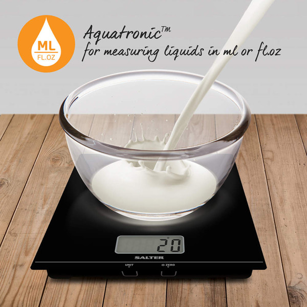 Table showing maximum capacities and measurement increments for kitchen scale: 5kg, 11lb, 5000ml, 176fl.oz.