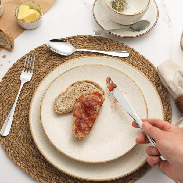 Newbury 16-Piece Cutlery Set – Stainless Steel