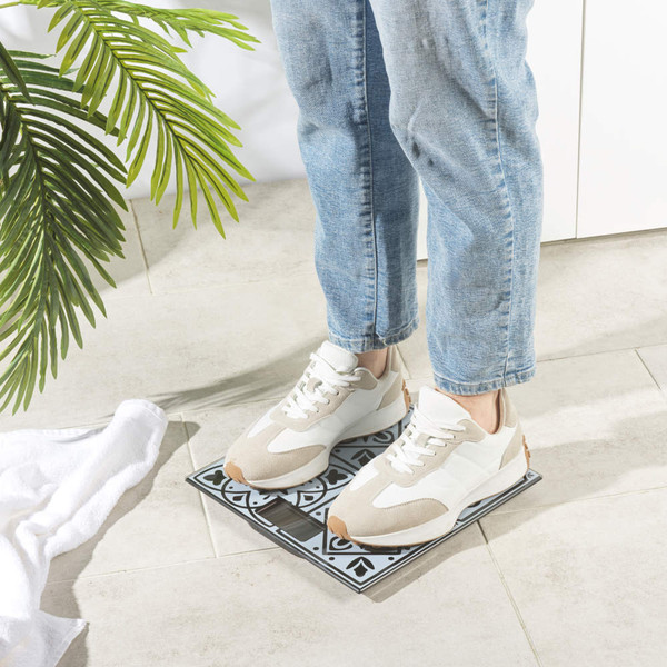 Mediterranean Inspired Digital Bathroom Scale – Electronic