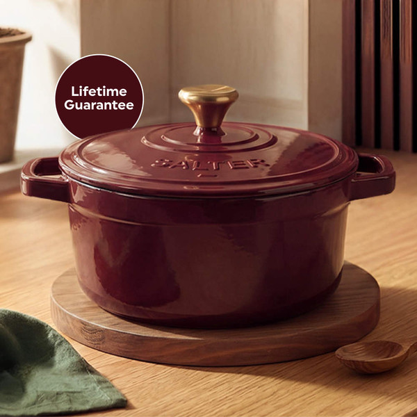 Chester 24cm Cast Iron Casserole Pot - Red | PFAS-Free Coating