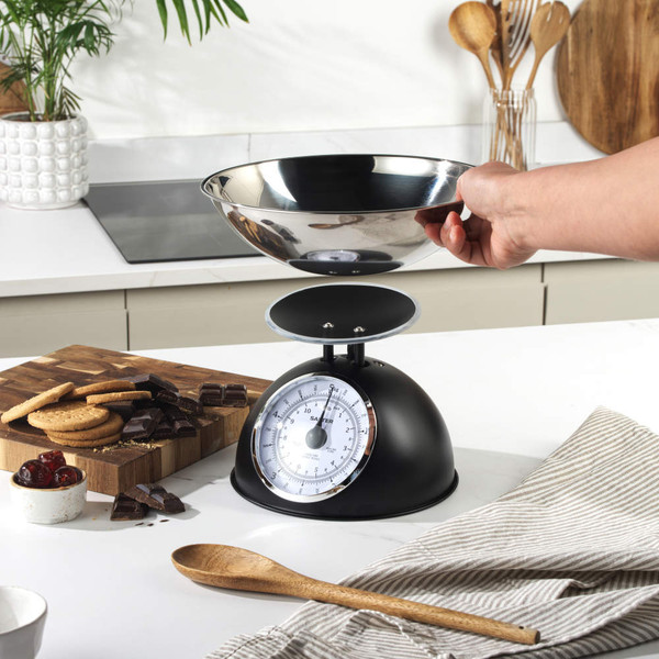 Timeless Mechanical Kitchen Scale – Black