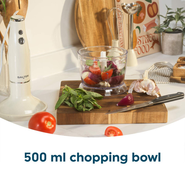 500ml chopping bowl with chopped vegetables on kitchen worktop