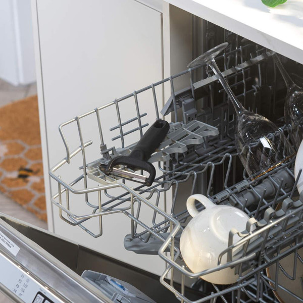 Expert Y Peeler - Salter - Black - BW14348 - 5054061618945 Expert Y Peeler - Salter - Black - BW14348 - 5054061618945