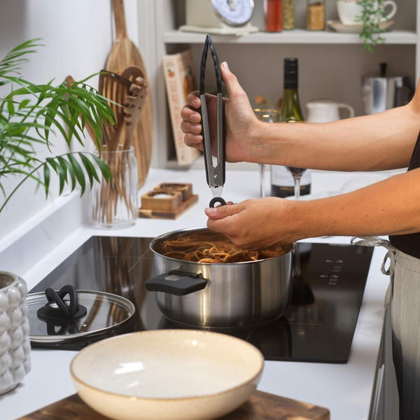 Expert 9” Locking Tongs - Salter - Black - BW14226 - 5054061615746 Expert 9” Locking Tongs - Salter - Black - BW14226 - 5054061615746