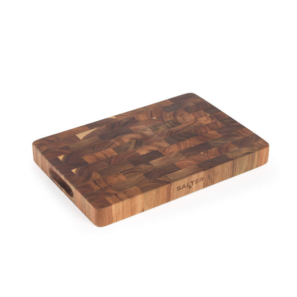 Wooden chopping board with end grain pattern and Salter logo, shown at an angle.