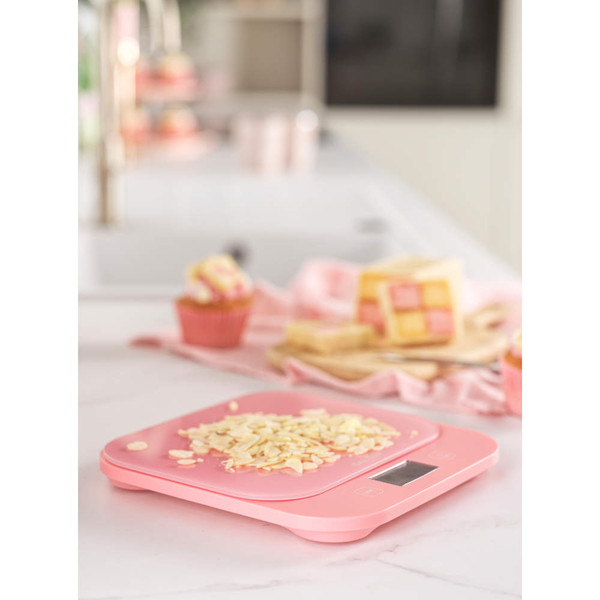 British Bakes Stand Mixer & Scale Set – Pink