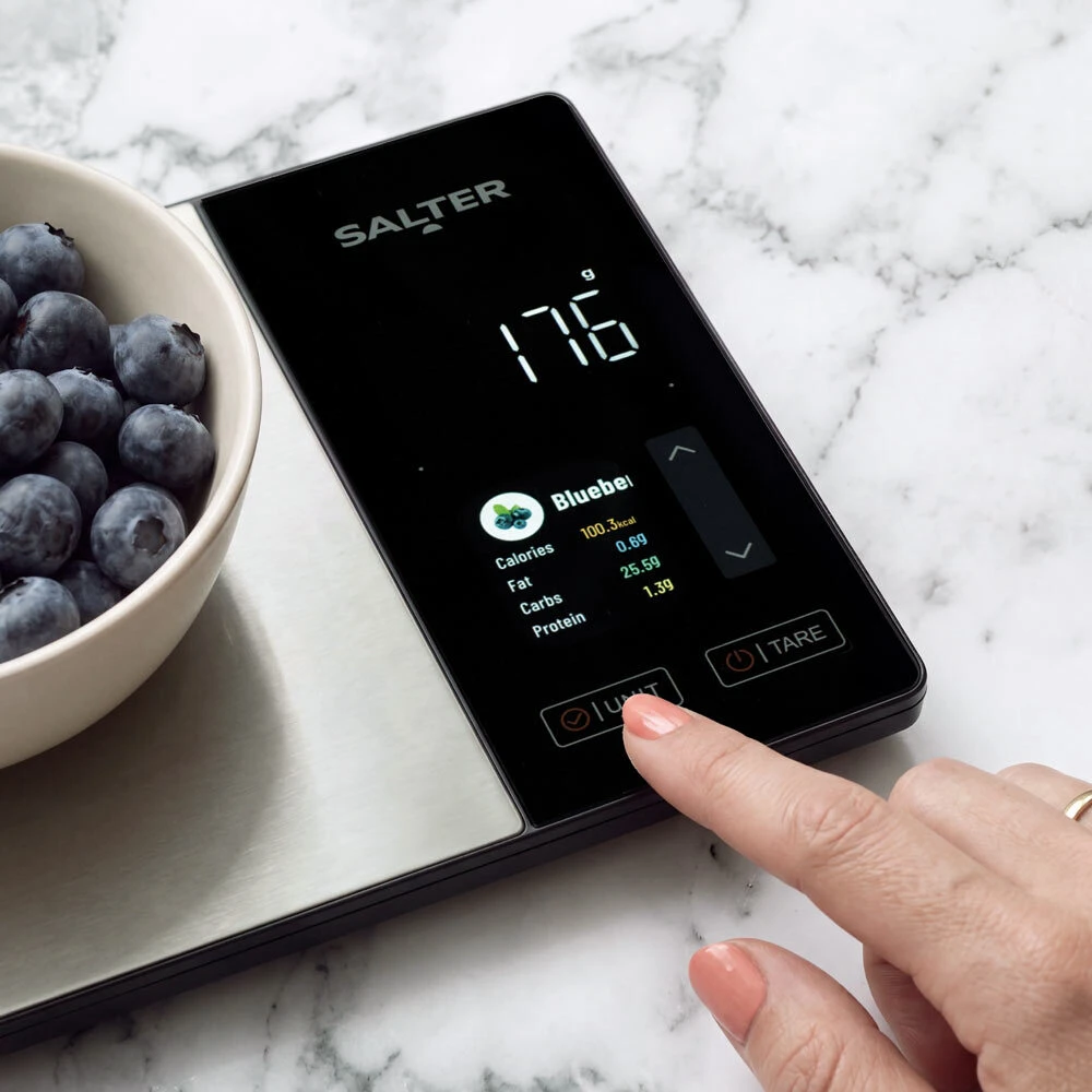 Selecting ingredients on smart scale