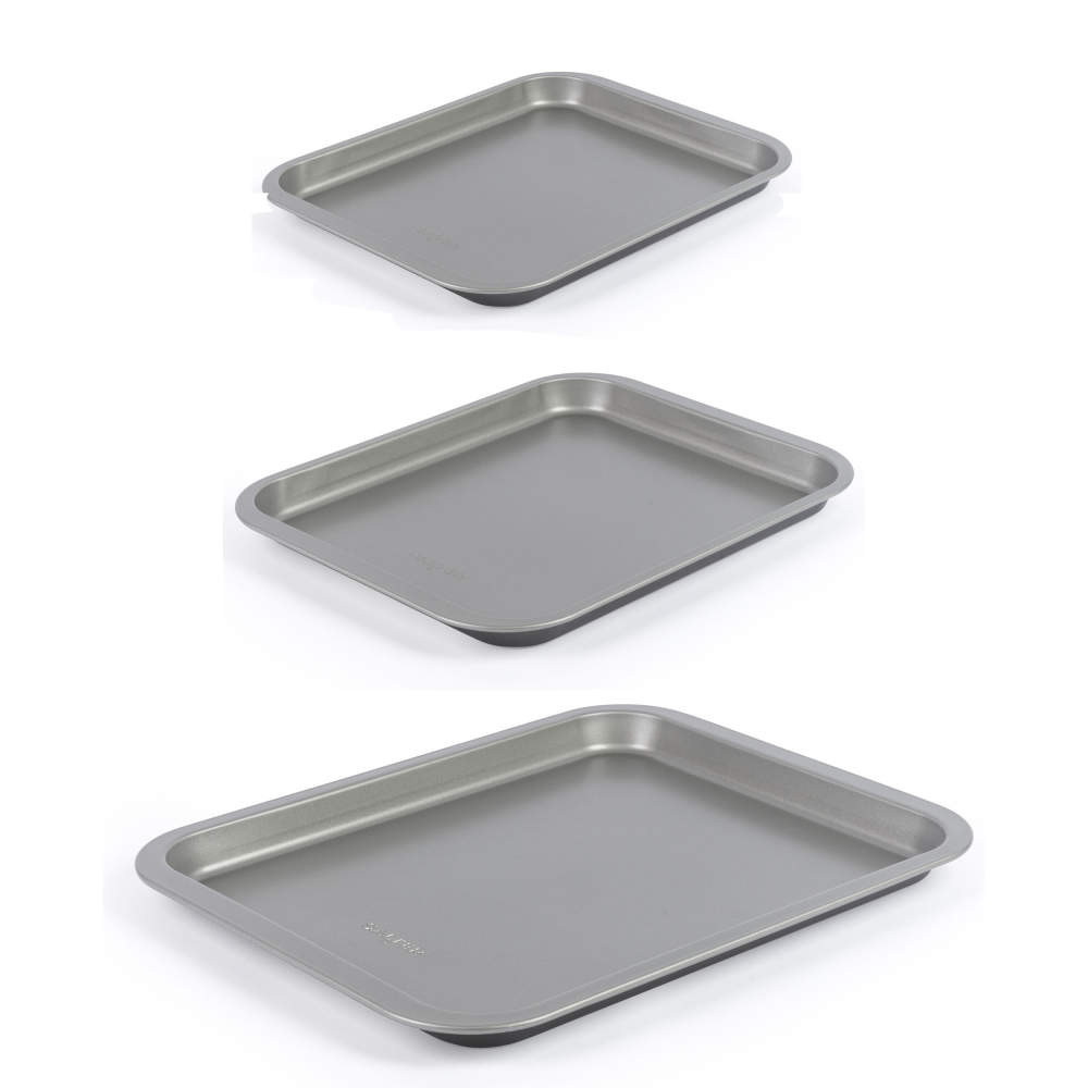 Set of three non-stick baking trays in different sizes, silver, angled view.