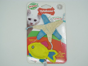 Nylabone Cat Cat-ch of the Day 2pk