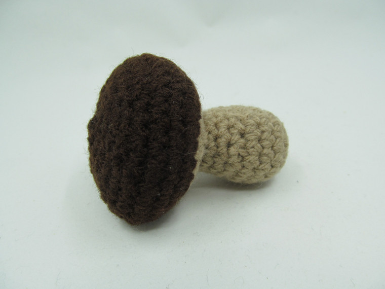 3 Cats Crochet Mushroom 3"