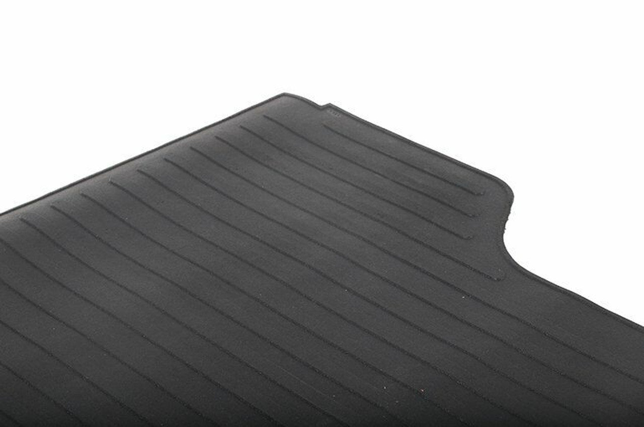 Dee Zee Truck Bed Mat Skid Mat for 2005-2023 Toyota Tacoma DZ86964 6 ft Bed