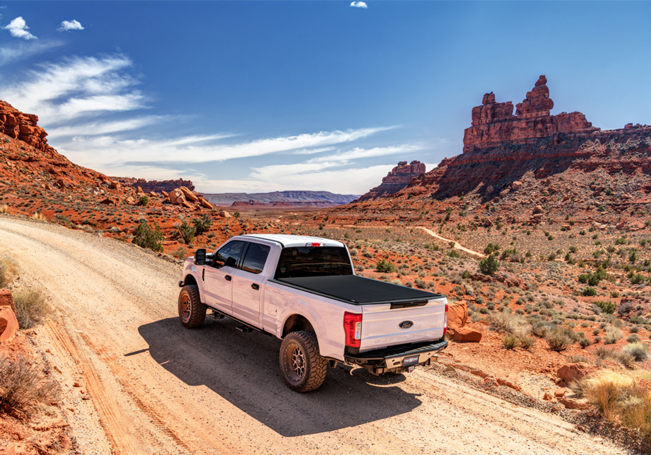 Truxedo Sentry CT Hard Roll Up Tonneau Cover - 22-23 Tundra 5'7" w/out Deck Rail System