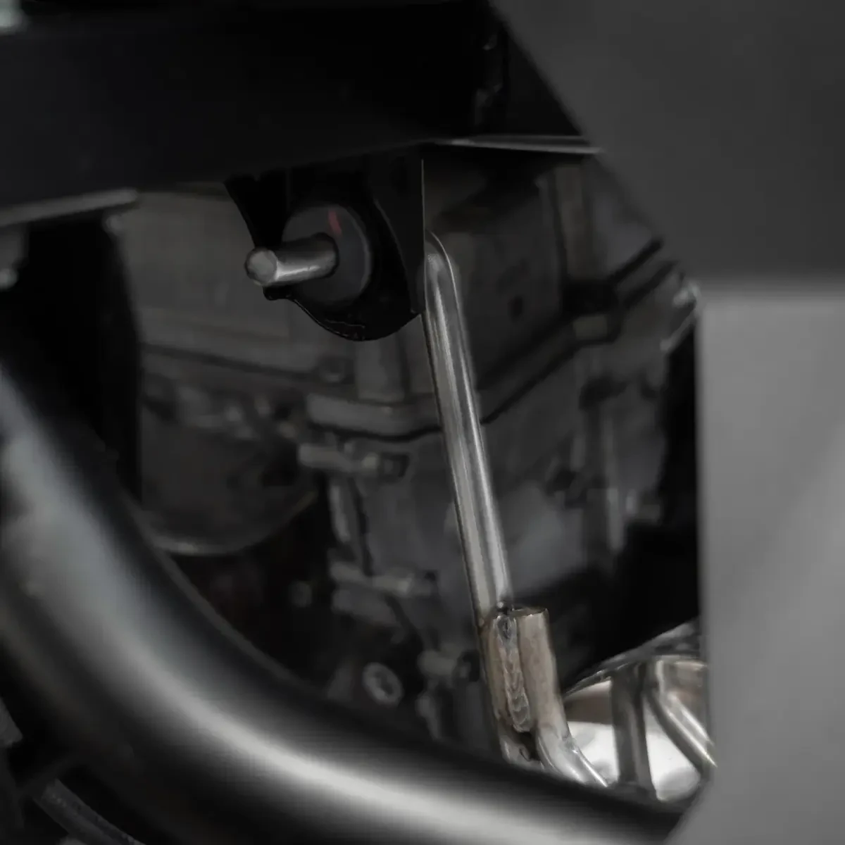 MBRP Slip on Dual Outlet Exhaust for 22-25 Polaris RZR PRO R w Carbon Fiber Tips