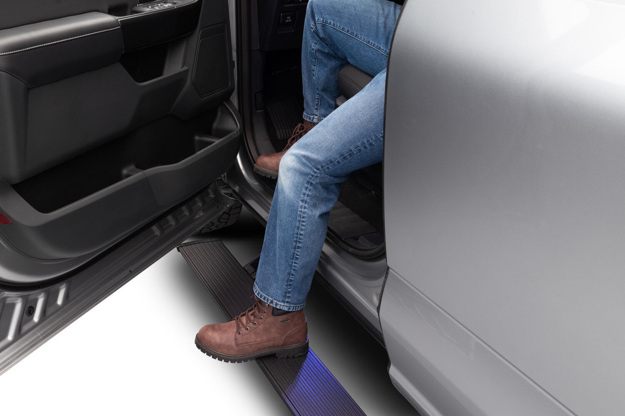 AMP RESEARCH POWERSTEP 2015-2016 CHEVY GMC DURAMAX DIESEL 2500 3500 PLUG N PLAY