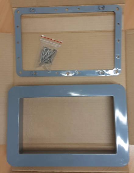 INNOSKIM ESCUTCHEON PLATE KIT GREY FOR FIBREGLASS