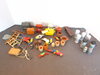 LOOSE PLASTIC ACTION FIGURE PARTS & PLAYSET PCS BARRELS CHESTS LADDERS BIRDS L7