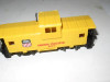 HO TRAINS VINTAGE UNION PACIFIC CABOOSE -LATCH COUPLERS- EXC- S28