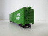 HO Burlington Northern 100024 50'  Box Car Green missing brake wheel E4