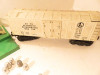 LIONEL TRAINS  POST-WAR 3472 OPERATING 027 MILK  CAR - WORKS FINE-  VG - S28