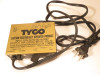 HO TRAINS -TYCO 899B 18V DC TRANSFORMER W/20V AC ACCESS. OUT- EXC. - S31Y