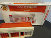 Bachmann 1962 Plasticville O Scale Gas Station with Pumps & Box PR