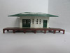 Plasticville Passenger Station O Gauge Damaged Platform Snow Roof Built  PR