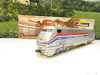 ATHEARN HO TRAINS -3645 AMTRAK AMD 103 GENESIS DIESEL  LN- BXD- RUNS FINE- S31Z
