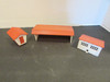 HO Plasticville Farm Building Chicken Coup Shed ++ Red Roofs Incomplete PR