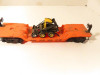 LIONEL VAULT- 16958 FLATCAR W/ERTL D/C NEW HOLLAND LOADER- 0/027 -FAIR- M9