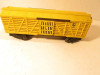 LIONEL TRAINS POST-WAR 6656 YELLOW STOCK CAR  - VG - 027 - M35