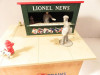 LIONEL POST-WAR #128 OPERATING NEWSTAND ACCESSORY WORKS FINE BOXED- EXC. - P1|397285567212